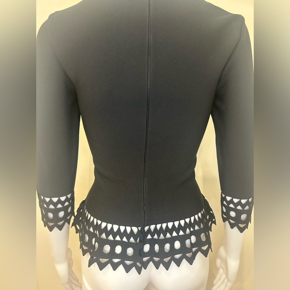 Black Alaïa Quarter Sleeve Top - Picture 5 of 11